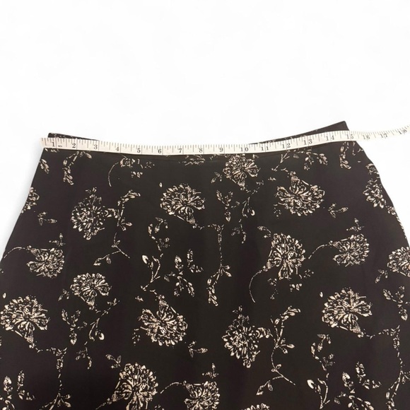 Vintage Rena Rowan Black and Cream Floral Maxi Skirt - Picture 3 of 5